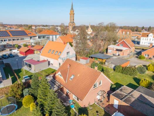 Mehrfamilienhaus zum Kauf 250.000 € 5 Zimmer 144 m² 653 m² Grundstück Westrhauderfehn Rhauderfehn 26817