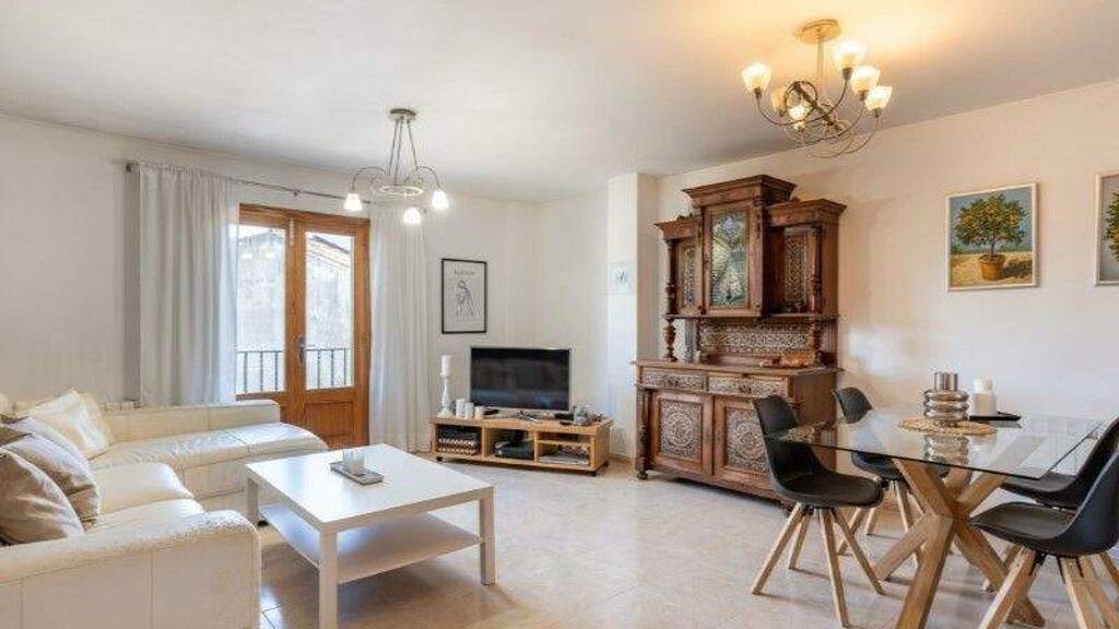 Studio zum Kauf 585.000 € 3 Zimmer 130 m² Campanet 07310
