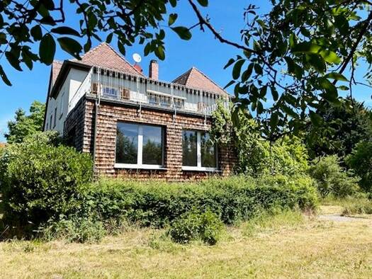 Villa zum Kauf 695.000 € 8 Zimmer 225 m² 2.342 m² Grundstück frei ab sofort Kitzingen Kitzingen 97318