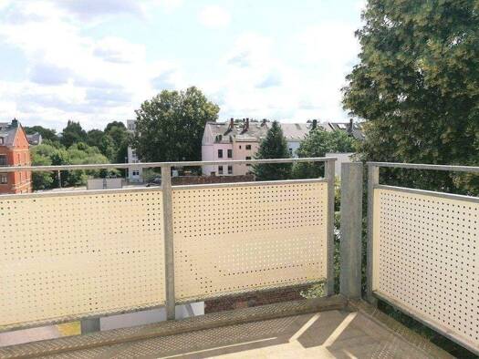 Wohnung zur Miete 420 € 3 Zimmer 70 m² 3. Geschoss Lutherviertel Lutherviertel 09126