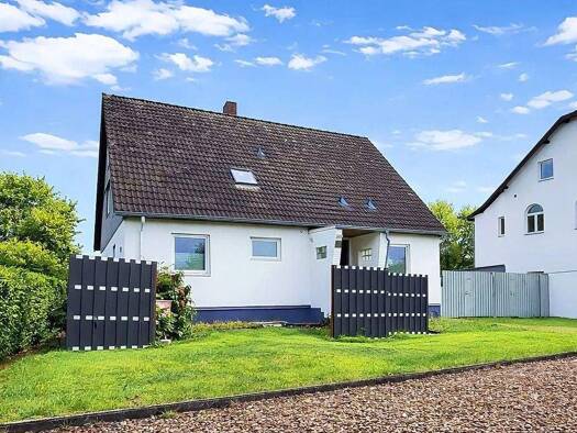 Mehrfamilienhaus zum Kauf 329.000 € 6 Zimmer 175 m² 700 m² Grundstück frei ab sofort Bünder Straße 360 Eilshausen Hiddenhausen 32120