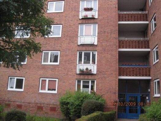 Wohnung zur Miete 834 € 3,5 Zimmer 76,3 m² frei ab 03.02.2026 Feldstr. 37 Brunswik Kiel 24105