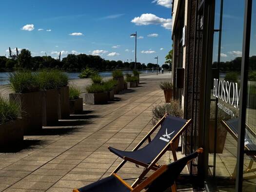 Studio zum Kauf provisionsfrei 25.000 € 1 Zimmer 53 m² Handelshäfen Bremen 28217