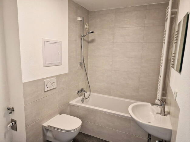Wohnung zur Miete 850 € 3 Zimmer 86 m² 1. Geschoss Leuchtenbergerstraße 7a Weiden - Ost I Weiden 92637