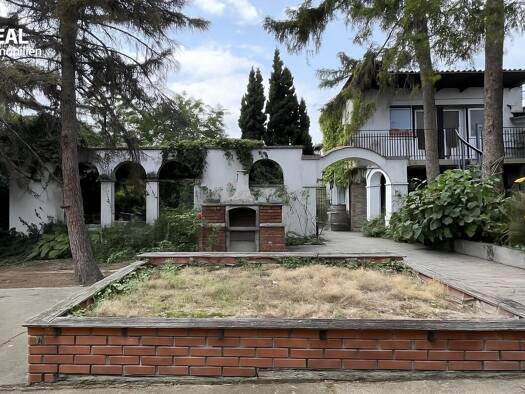 Haus zum Kauf 1.377 m² Grundstück Gols 7122