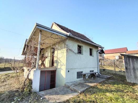 Einfamilienhaus zum Kauf 30.000 € 2 Zimmer 50 m² Bosiljevo, Čazma Čazma 43240
