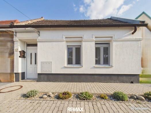 Einfamilienhaus zum Kauf 250.000 € 96 m² 336 m² Grundstück Frauenkirchen 7132
