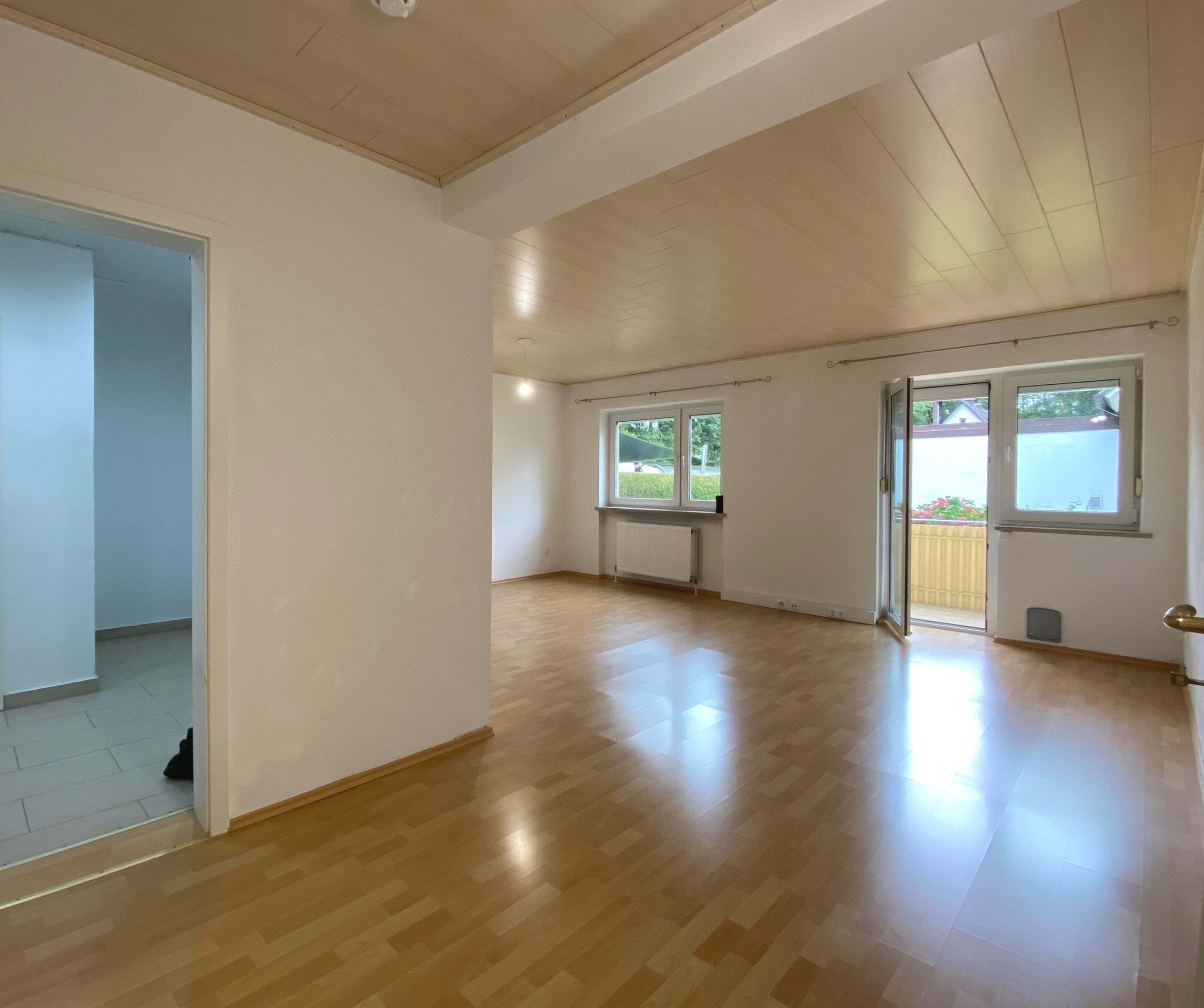 Wohnung zum Kauf 240.000 € 3 Zimmer 85 m²<br/>Wohnfläche ab sofort<br/>Verfügbarkeit Kerngebiet Waldkraiburg 84478