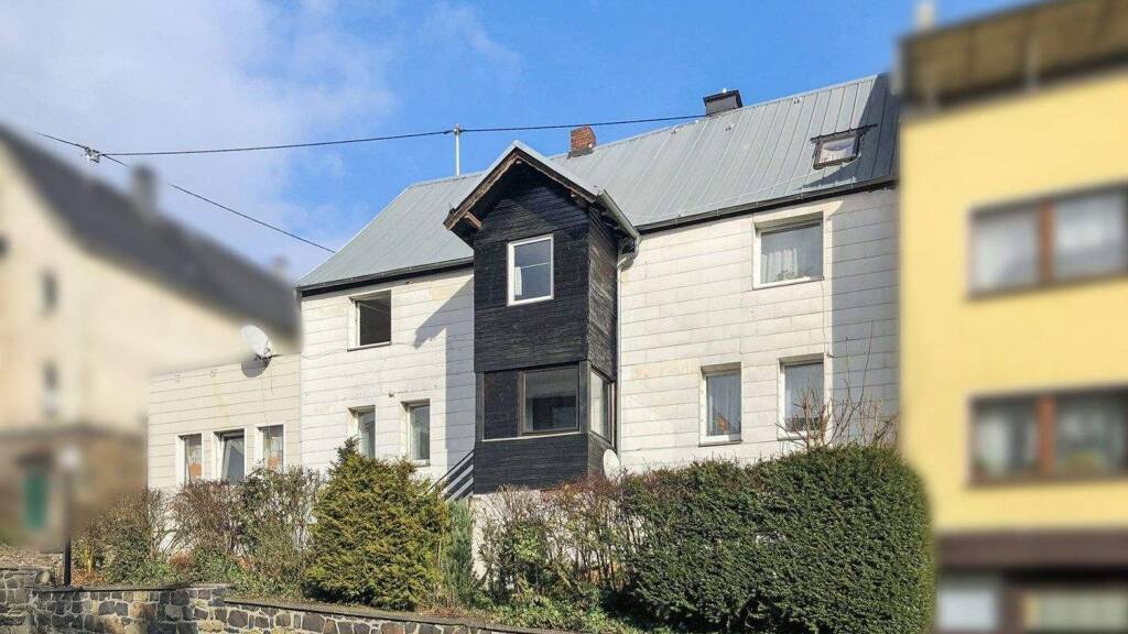 Mehrfamilienhaus zum Kauf 199.000 € 9 Zimmer 257 m² 339 m² Grundstück Bad Marienberg 56470