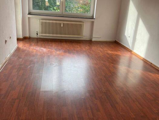 Wohnung zur Miete 560 € 4 Zimmer 85 m² 1. Geschoss Geibelstraße 54 Barenburg Emden 26721