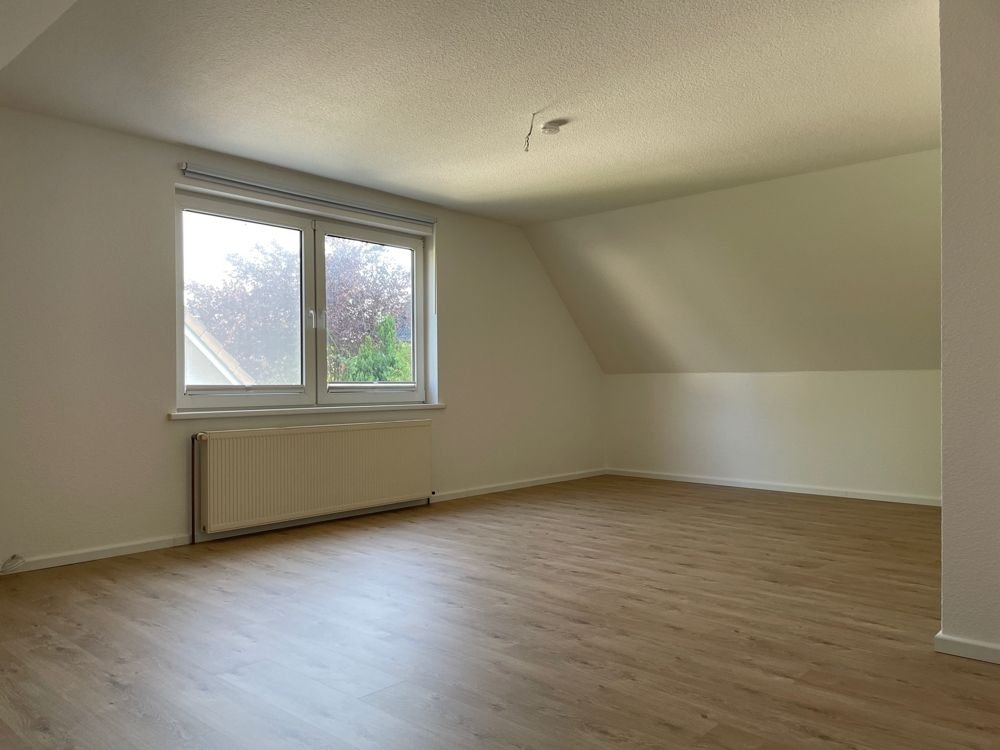 Einfamilienhaus zum Kauf 449.000 € 4 Zimmer 132 m²<br/>Wohnfläche 750 m²<br/>Grundstück Elmenhorst Elmenhorst-Lichtenhagen 18107