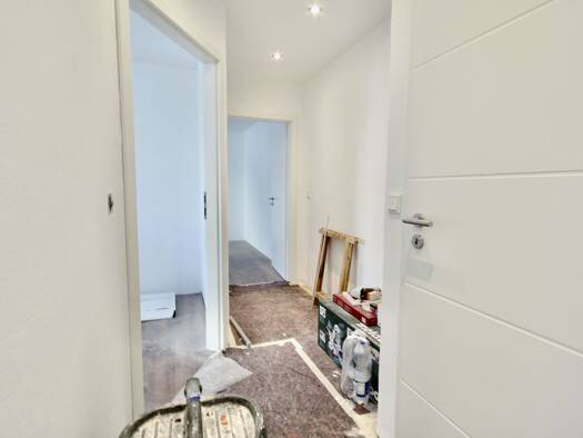 Wohnung zur Miete 680 € 2 Zimmer 50 m² Rottendorf 97228