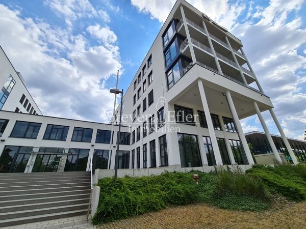 Bürofläche zur Miete 15,50 € 439 m²<br/>Bürofläche Tullnau Nürnberg 90402