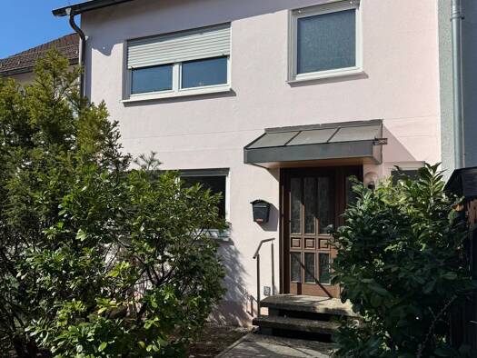 Haus zum Kauf provisionsfrei 399.000 € 4,5 Zimmer 135 m² Feucht 90537