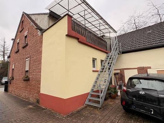 Wohnung zur Miete 700 € 3 Zimmer 80 m² Geschoss 1/2 frei ab 01.04.2026 Weilerbach 67685