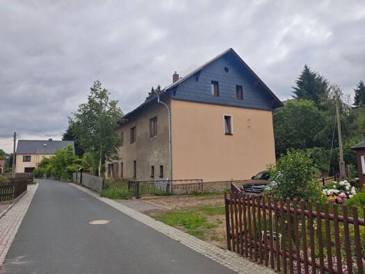 Einfamilienhaus zum Kauf 120.000 € 7 Zimmer 200 m² 9.370 m² Grundstück Niederbobritzsch Bobritzsch-Hilbersdorf 09627