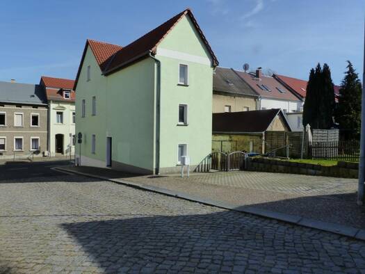 Wohnung zur Miete 365 € 2 Zimmer 55 m² Dahlen Dahlen 04774