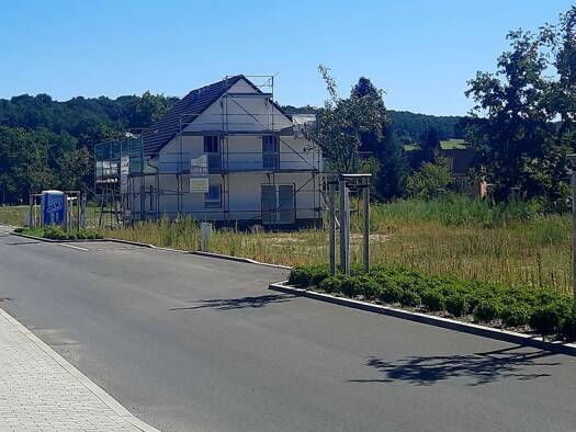Einfamilienhaus zum Kauf provisionsfrei 325.200 € 5 Zimmer 130 m² 610 m² Grundstück Arthur-Thiermann-Straße Pirna 01796