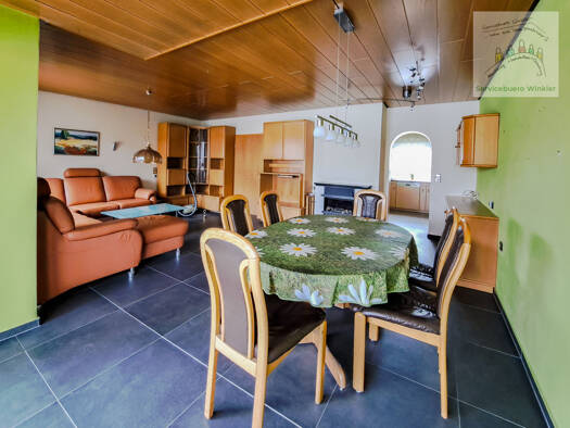 Reihenmittelhaus zum Kauf 390.000 € 5 Zimmer 118 m² 185 m² Grundstück frei ab sofort Brackenheim Brackenheim 74336