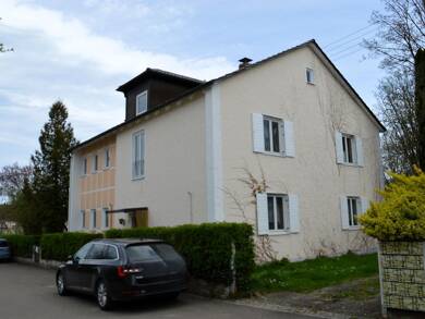 Haus zum Kauf als Kapitalanlage geeignet 469.000 € 8 Zimmer 170 m² 445 m² Grundstück Krumbach Krumbach (Schwaben) 86381