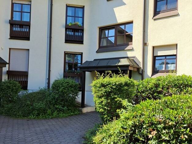 Wohnung zur Miete 1.250 € 4 Zimmer 93 m² 1. Geschoss frei ab sofort Buckenhof 91054