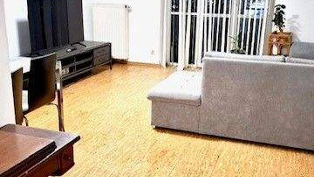 Wohnung zur Miete 930 € 3 Zimmer 76 m² 2. Geschoss frei ab 01.04.2026 Freilassing 83395