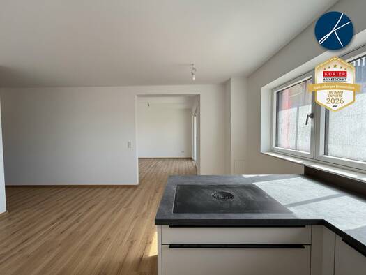 Wohnung zur Miete - Erstbezug 615 € 2 Zimmer 42,7 m² EG Langenloiser Straße 15 Lengenfeld 3552