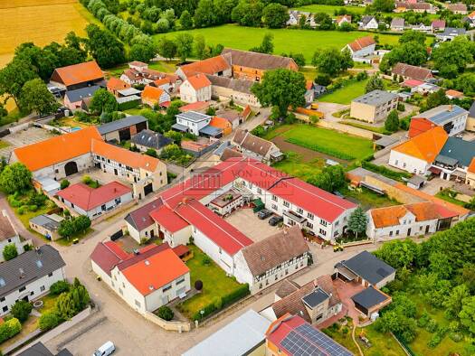 Sonstiges zum Kauf als Kapitalanlage geeignet 599.999 € 28 Zimmer 860 m² 1.640 m² Grundstück Bottmersdorf Wanzleben-Börde 39164