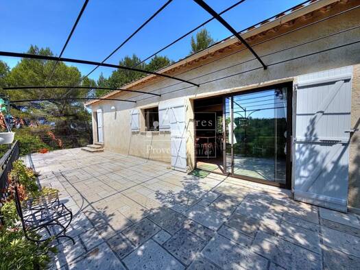 Haus zum Kauf 249.500 € 105 m² 4.038 m² Grundstück Baudinard-sur-Verdon 83630