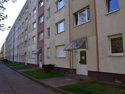 Wohnung zur Miete 360 € 3 Zimmer 59,6 m² 3. Geschoss Stölzelstraße 18 Gotha 99867