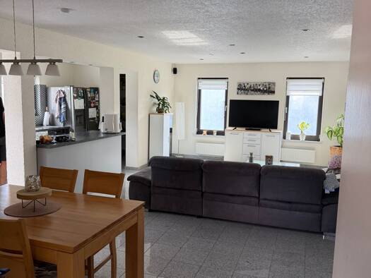 Terrassenwohnung zur Miete 700 € 3 Zimmer 80 m² Geschoss 1/2 frei ab 15.10.2026 Saarwellingen Saarwellingen 66793
