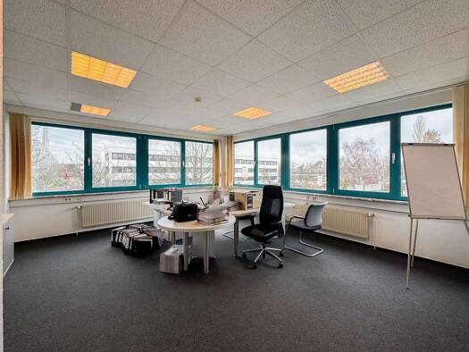 Bürofläche zur Miete 2.160 € 270 m² Bürofläche Harksheide Norderstedt 22844