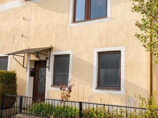 Haus zum Kauf 70.000 € 3 Zimmer 65 m² 100 m² Grundstück Weitersfeld 2084
