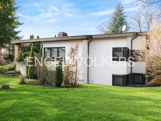 Einfamilienhaus zum Kauf 765.000 € 9 Zimmer 233 m² 1.037 m² Grundstück Belsen Mössingen-Belsen 72116