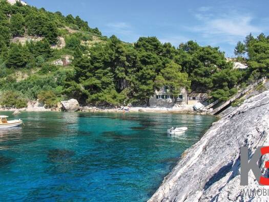 Haus zum Kauf 1.500.000 € 4 Zimmer 105 m² Hvar 0