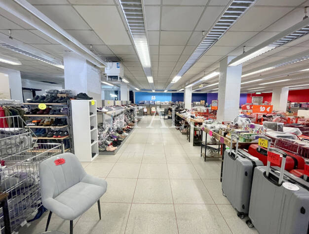 Laden zur Miete 2.900 € 385 m² Verkaufsfläche Geestemünde Bremerhaven / Geestemünde 27570