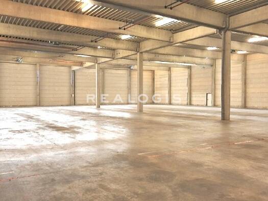 Halle/Industriefläche zur Miete 6.000 m² Lagerfläche teilbar ab 600 m² Regenstauf 93128