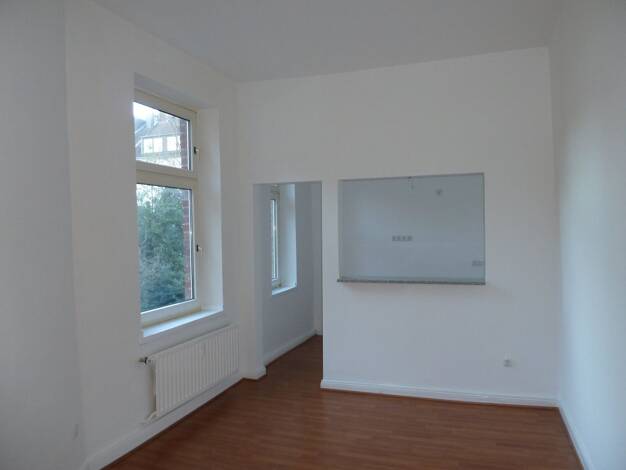 Wohnung zur Miete 850 € 4,5 Zimmer 110 m² 2. Geschoss Ostviertel Essen 45127