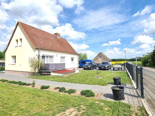 Einfamilienhaus zum Kauf 155.000 € 5 Zimmer 120 m² 1.014 m² Grundstück Teusin Utzedel 17111