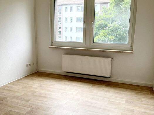Wohnung zur Miete 367 € 3 Zimmer 60 m² Geschoss 4/5 frei ab 01.09.2026 Altenburger Straße 17 Frohburg Frohburg 04654