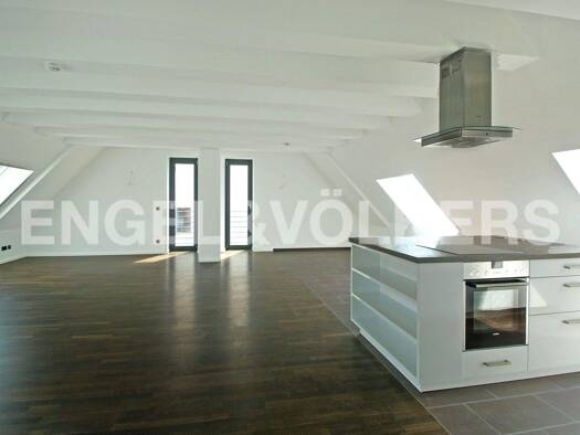 Wohnung zur Miete 1.950 € 4,5 Zimmer 157 m² 6. Geschoss frei ab 01.02.2026 Lorenz Nürnberg 90402