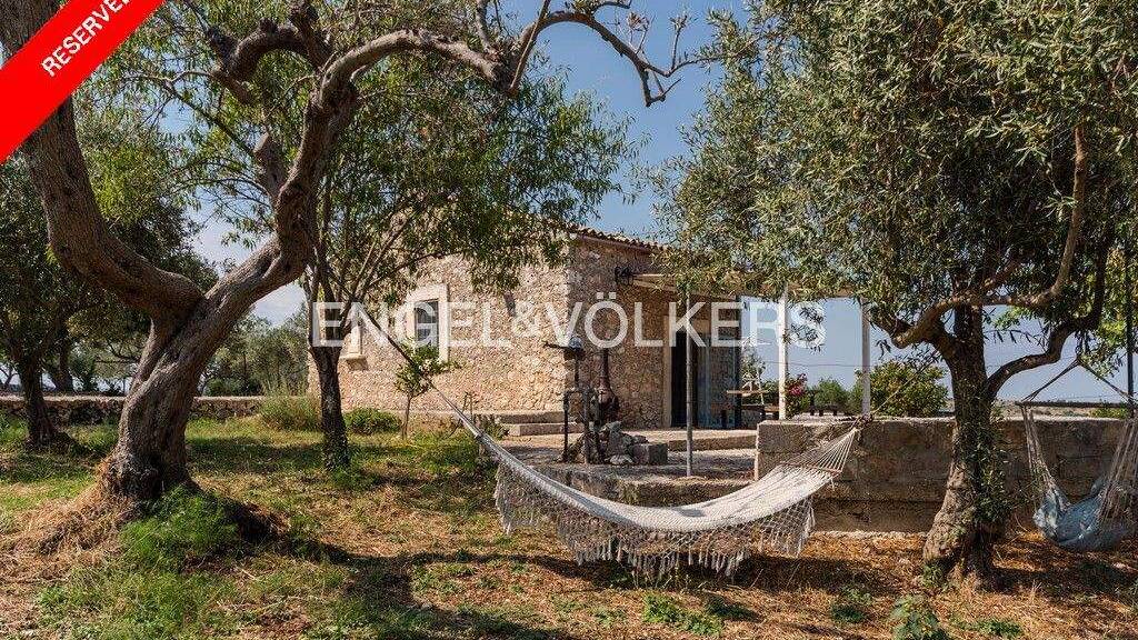 Rustico zum Kauf 280.000 € 1 Zimmer 28 m² 65.980 m² Grundstück Noto 96017