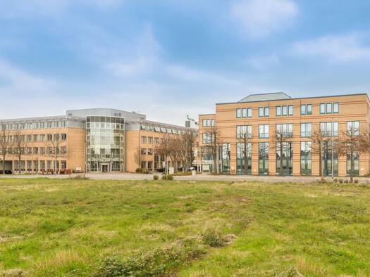 Bürofläche zur Miete provisionsfrei 9,70 € 9.573 m² Bürofläche teilbar ab 276 m² Industriegebiet Langen 63225