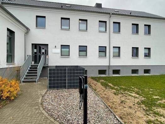 Bürofläche zur Miete 595 € 2 Zimmer 65,1 m² Bürofläche teilbar ab 65,1 m² Sievershagen Rostock 18069