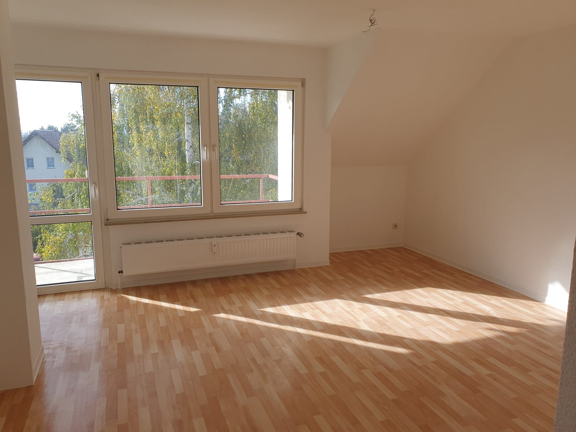 Wohnung zur Miete 500 € 4 Zimmer 77,7 m²<br/>Wohnfläche 2.<br/>Geschoss ab sofort<br/>Verfügbarkeit Grobestraße 13a Borne 39435