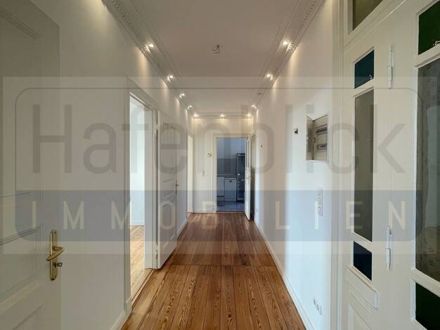 Wohnung zum Kauf 398.000 € 4 Zimmer 96 m² 2. Geschoss Kiel / Pries 24159
