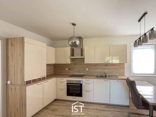 Wohnung zur Miete 10,19 € 2 Zimmer 54 m² 1. Geschoss Reichersberg 4974