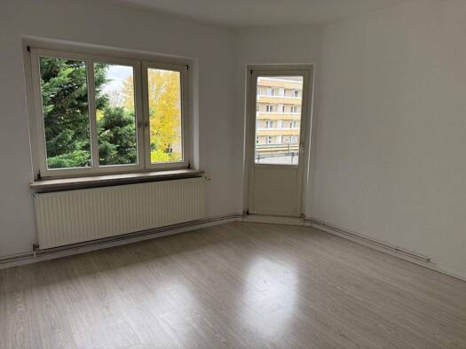 Wohnung zur Miete 425 € 2 Zimmer 55,3 m² Geschoss 2/3 frei ab sofort Markendorfer Straße 1 Frankfurt Frankfurt (Oder) 15234