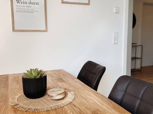Wohnung zur Miete 815 € 2 Zimmer 71 m² Geschoss 1/1 frei ab sofort Garz Garz/Rügen 18574