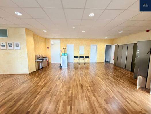 Bürofläche zur Miete provisionsfrei 3.182 € 254,5 m² Bürofläche Leonberg 71229